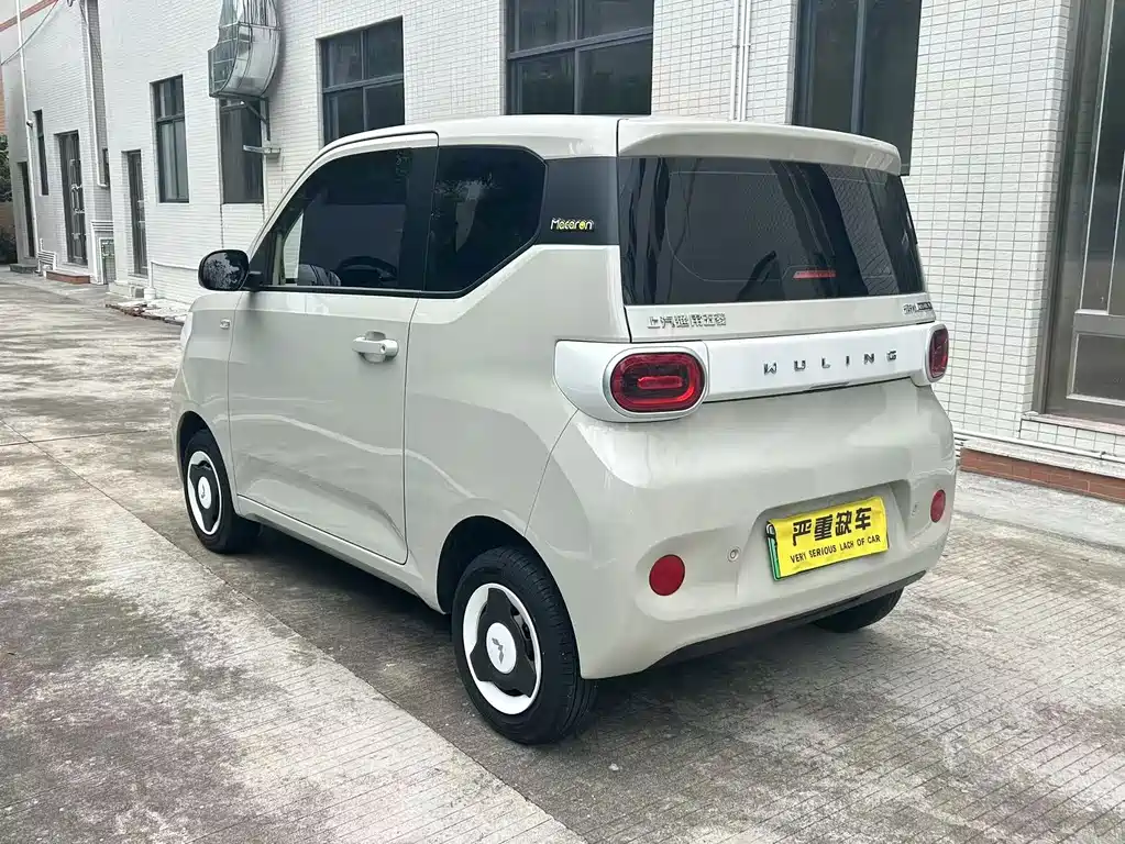 Wuling MINIEV — миниатюра 10