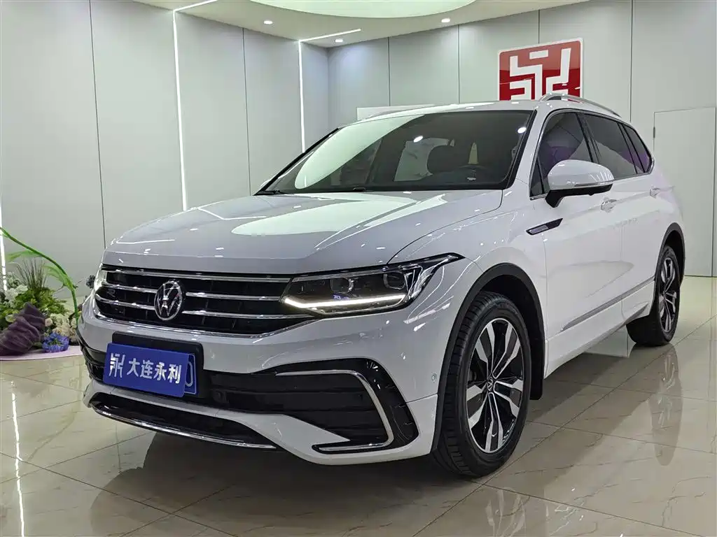 Купить Volkswagen Tiguan L