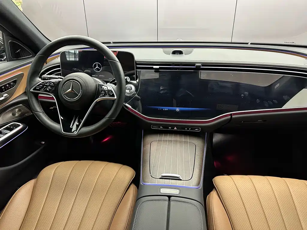 Mercedes-Benz E-Class E 2024 E 300 L Luxury