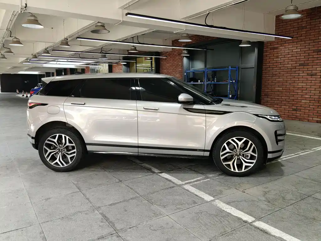 Land Rover Evoque — миниатюра 5