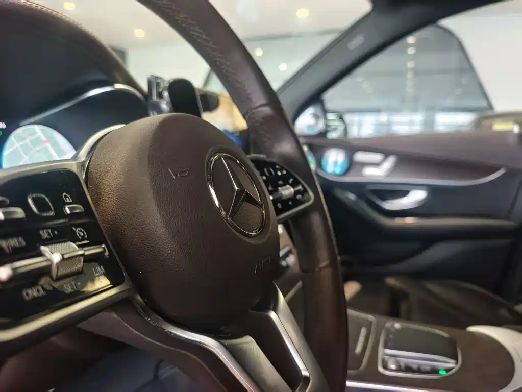 Mercedes-Benz GLC — миниатюра 6