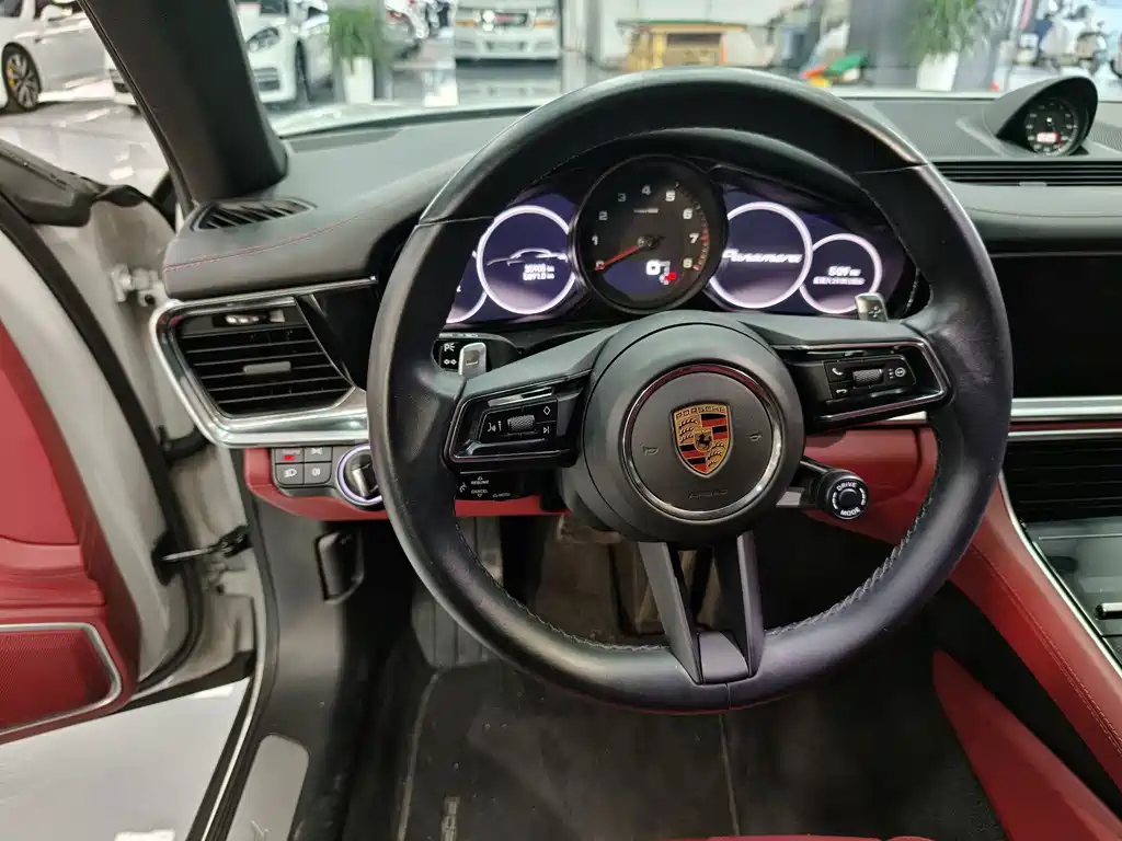 Porsche Panamera — миниатюра 13
