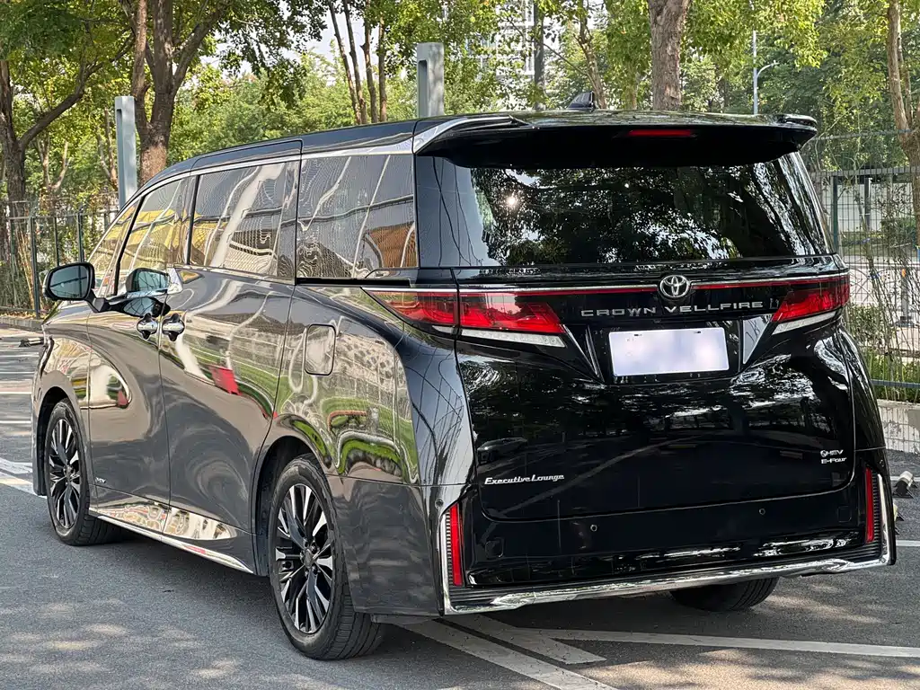 Toyota Vellfire — фотографии объявления, Фото 5