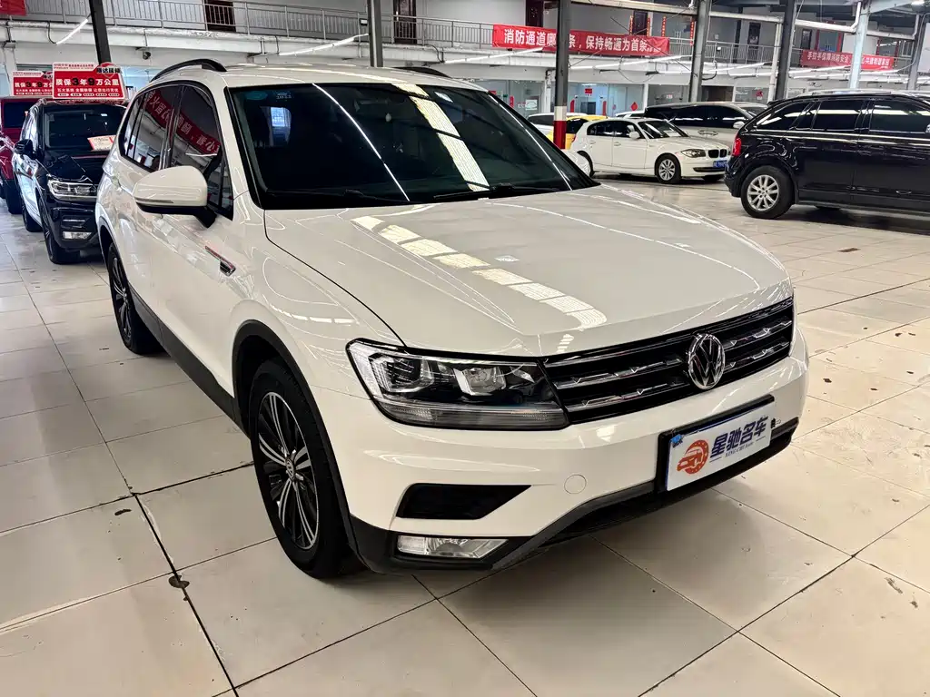Volkswagen Tiguan L 330TSI Auto 2WD Panoramic Comfort Edition China VI, фото 3