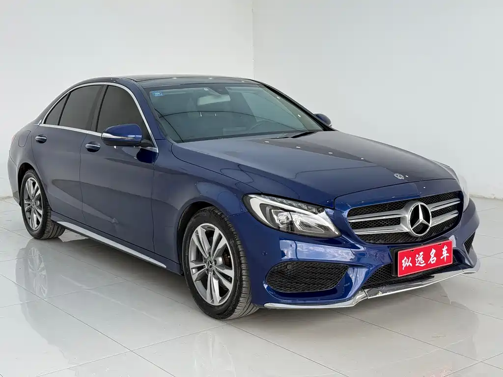 Mercedes-Benz C-Class - фото 3