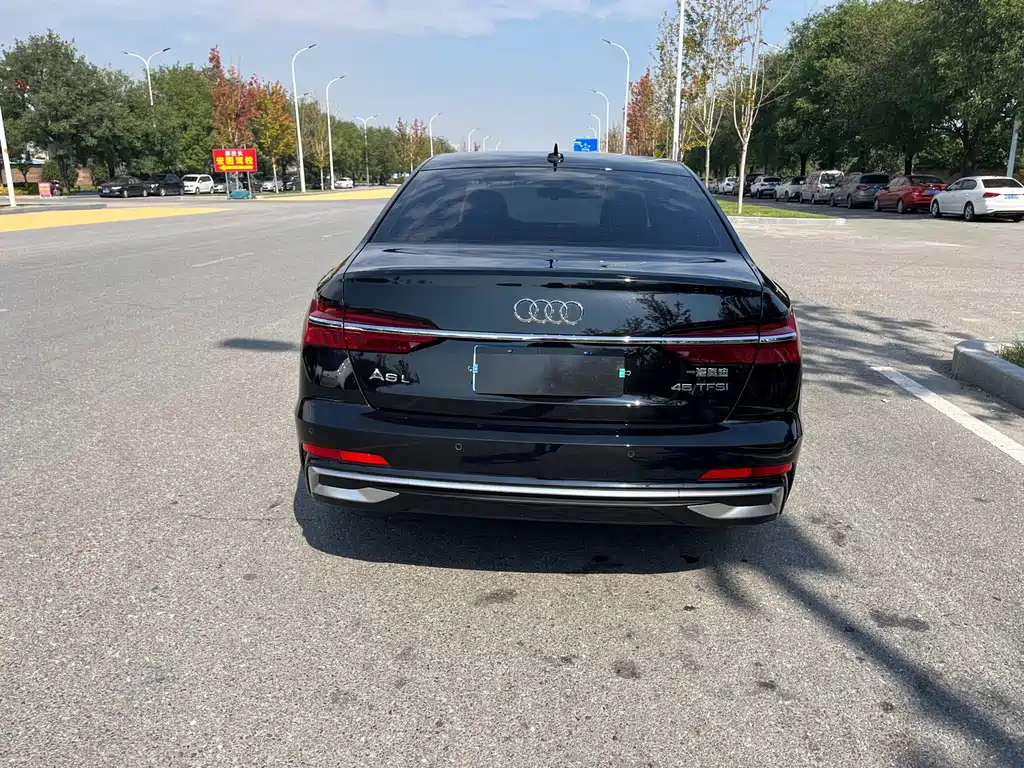 Audi A6L — миниатюра 18