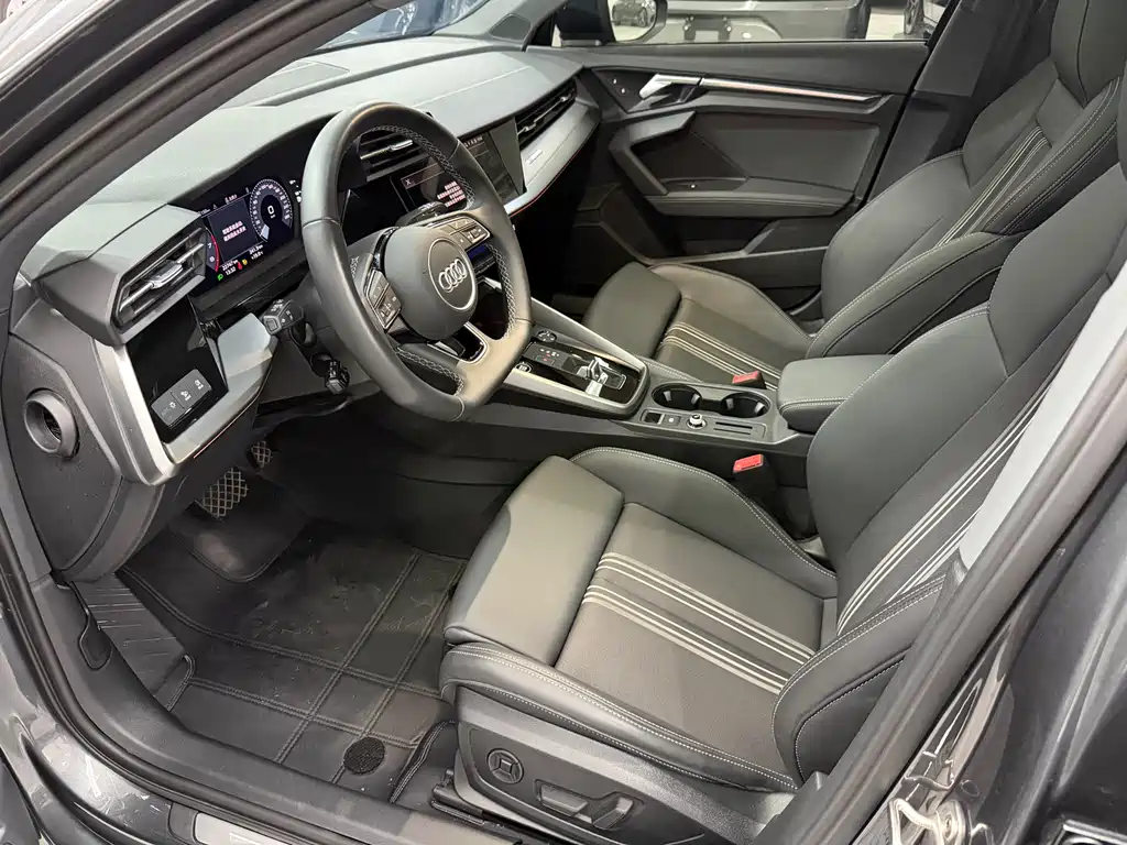 Audi A3 2024 Sportback 35 TFSI Fashion Sport