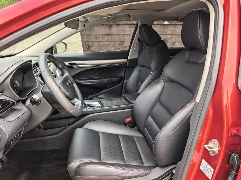 Geely Binrui 200T DCT Colorful Speed Edition, фото 10