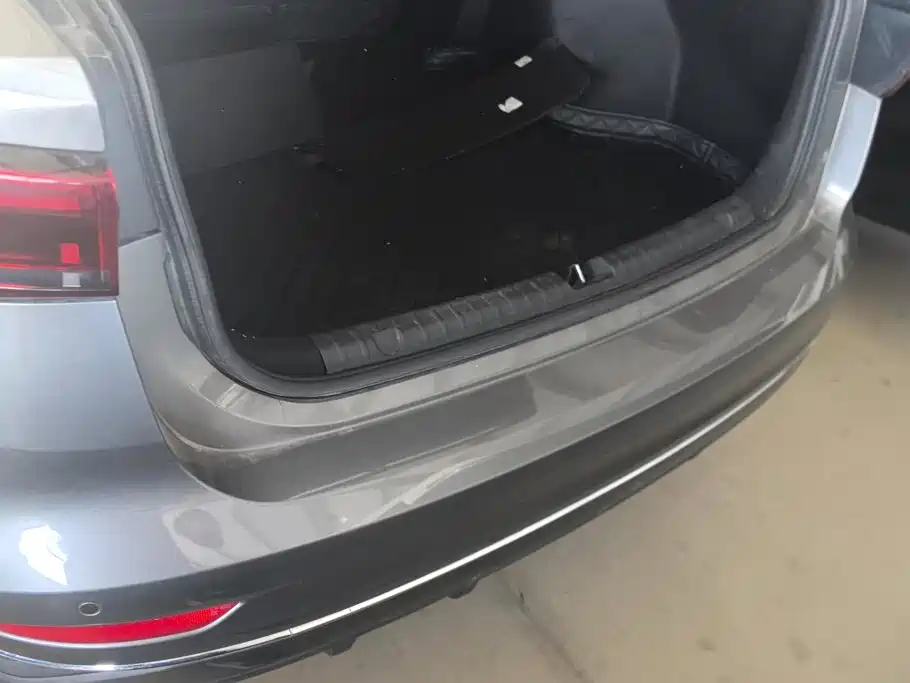 Geely Emgrand — миниатюра 4