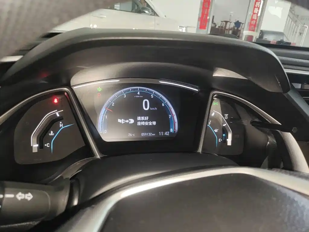 Honda Civic — миниатюра 12