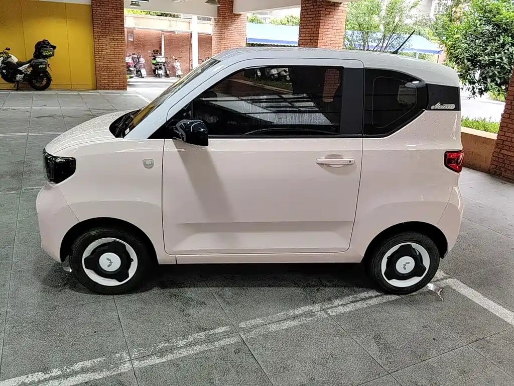 Wuling MINIEV — миниатюра 2