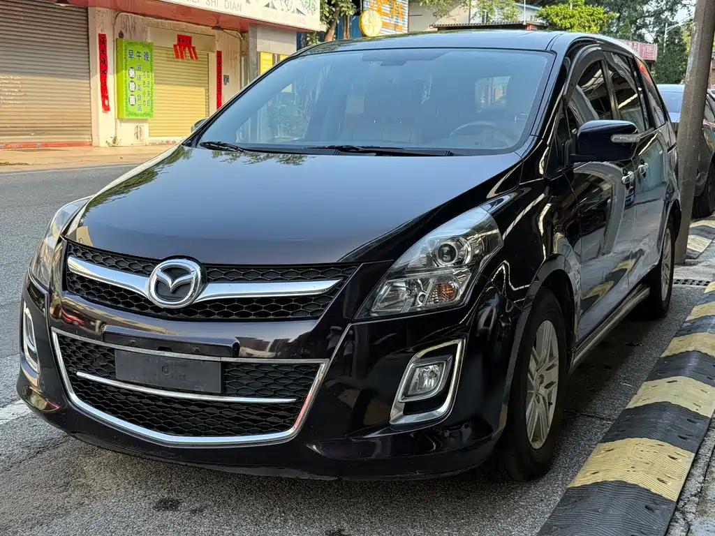 Купить Mazda 8