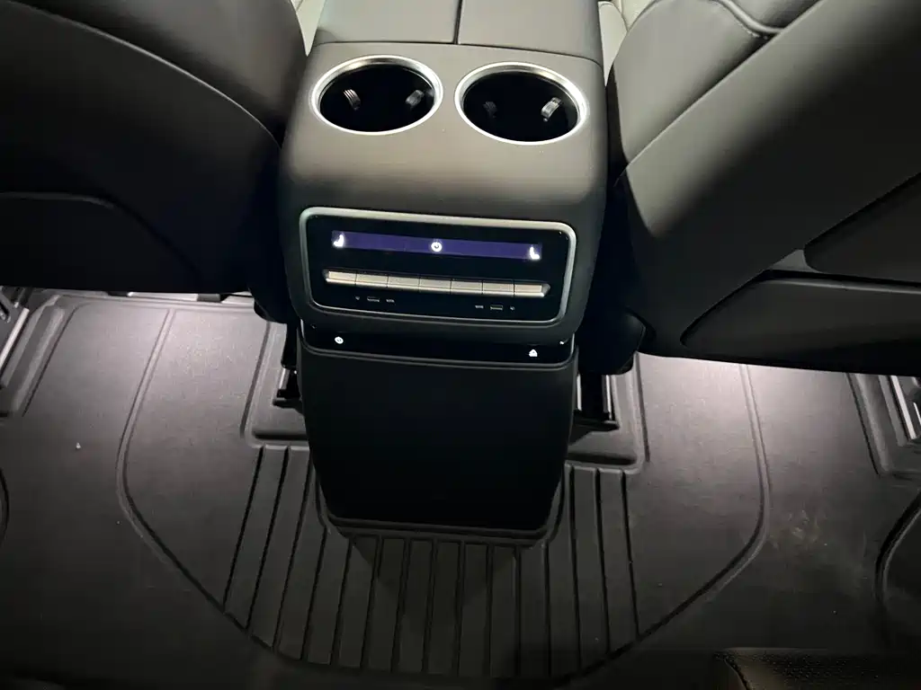 Li Auto Li L9 — миниатюра 12