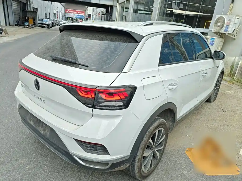 Volkswagen T-Roc — миниатюра 7