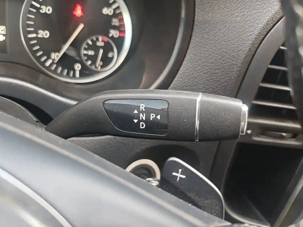 Mercedes-Benz Vito — миниатюра 14