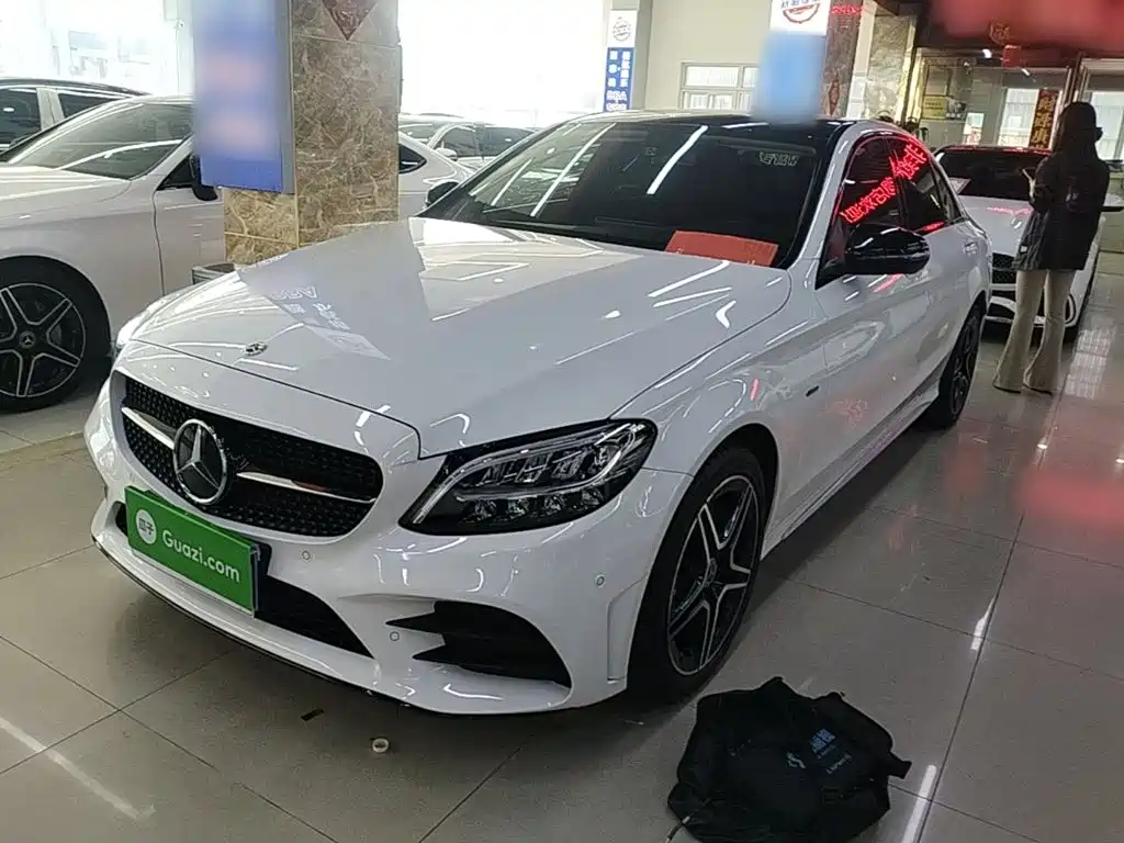 Mercedes-Benz C-Class — миниатюра 2