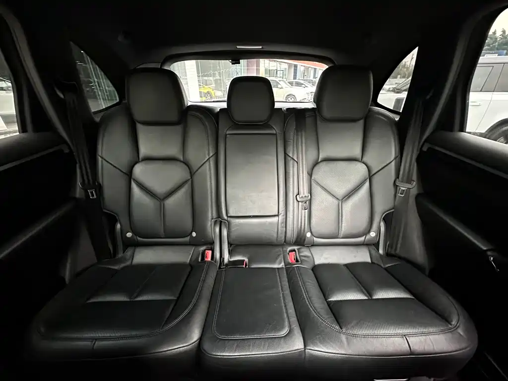 PORSCHE CAYENNE NEW ENERGY