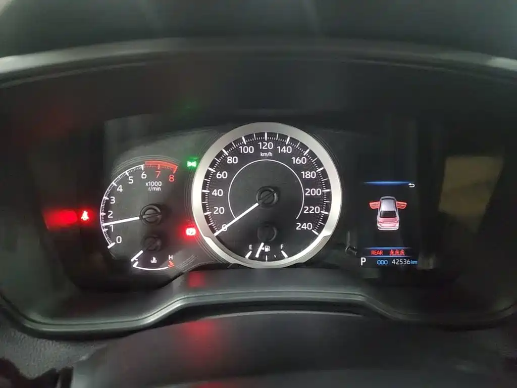 Toyota Corolla — миниатюра 12