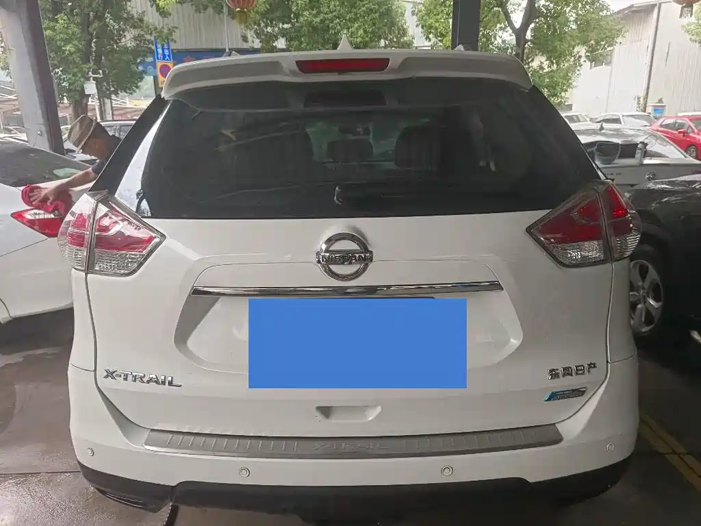 Nissan X-Trail — миниатюра 12
