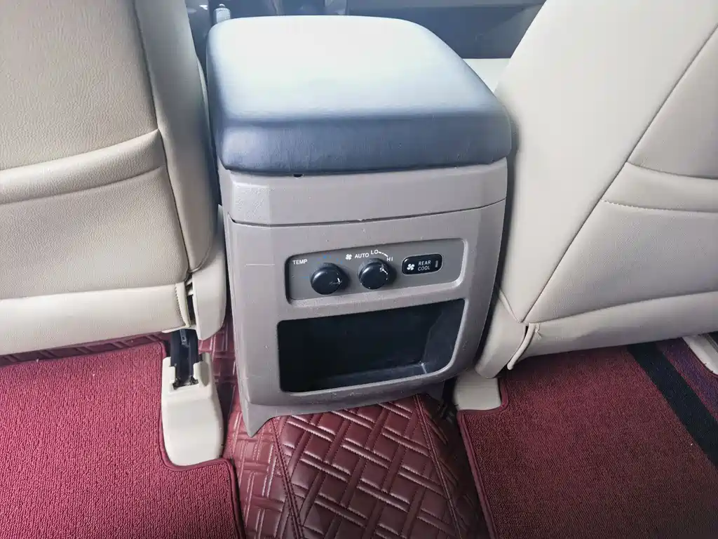 Toyota Land Cruiser Prado 2004 GX 2.7 AT