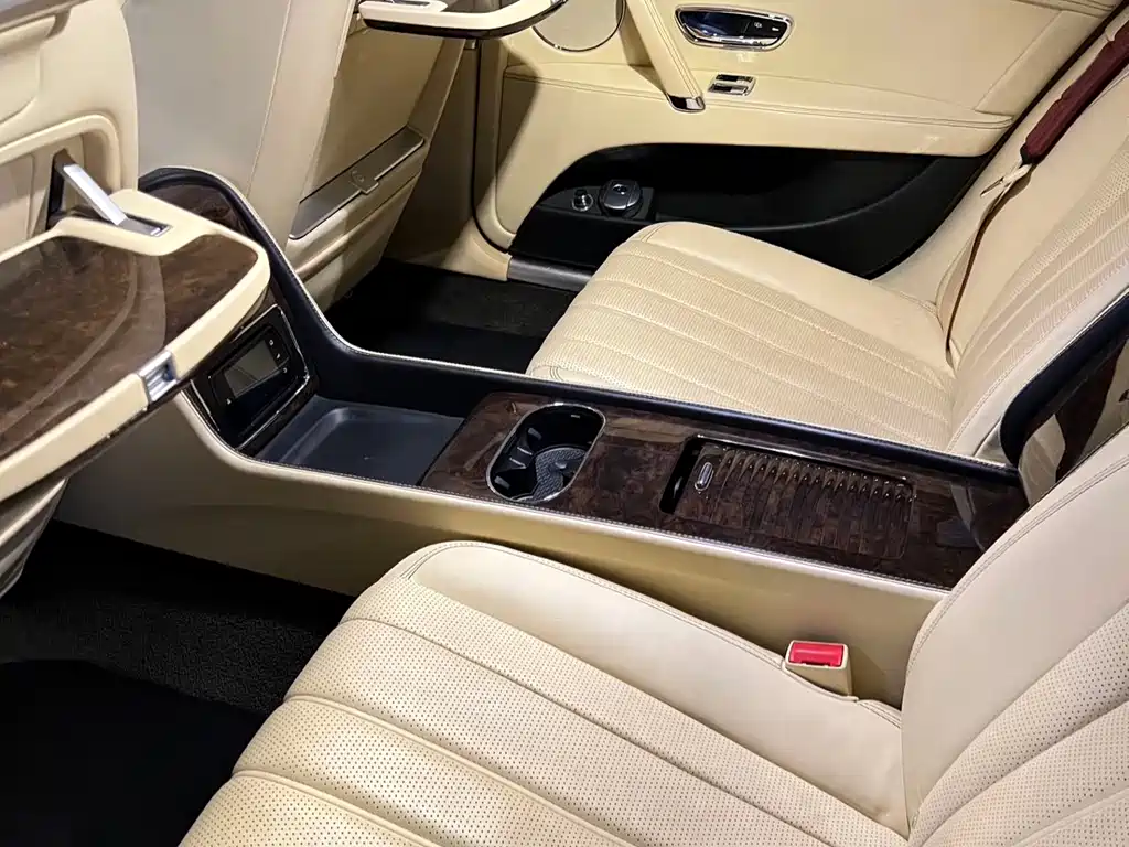 Bentley Flying Spur 2014 4.0T V8 Luxury