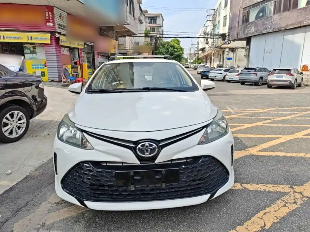 Toyota Vios FS — миниатюра 3
