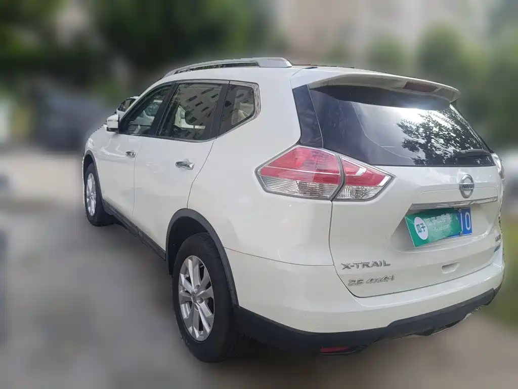 Nissan X-Trail — миниатюра 4