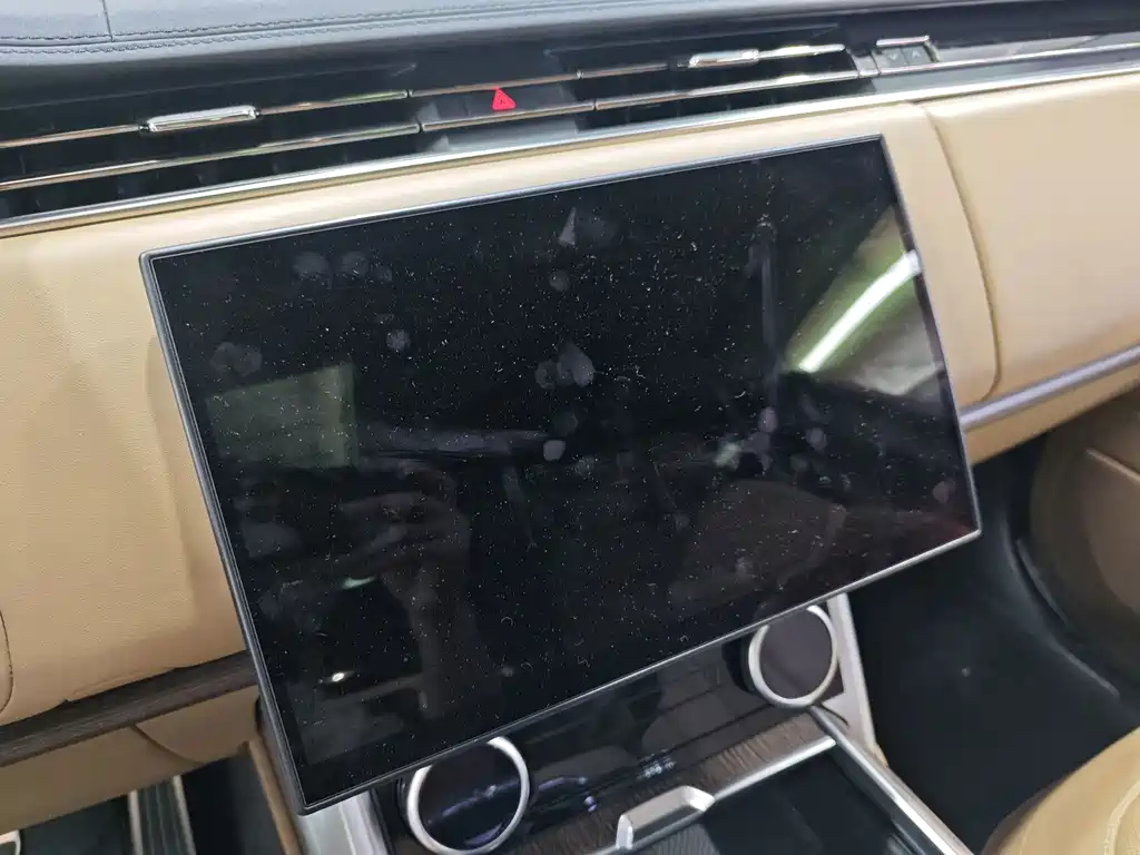 Land Rover Range Rover — миниатюра 12