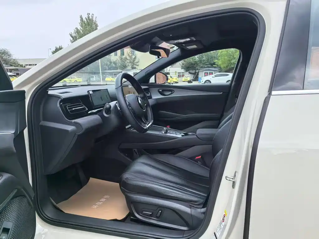 BYD Seal 06 — миниатюра 5