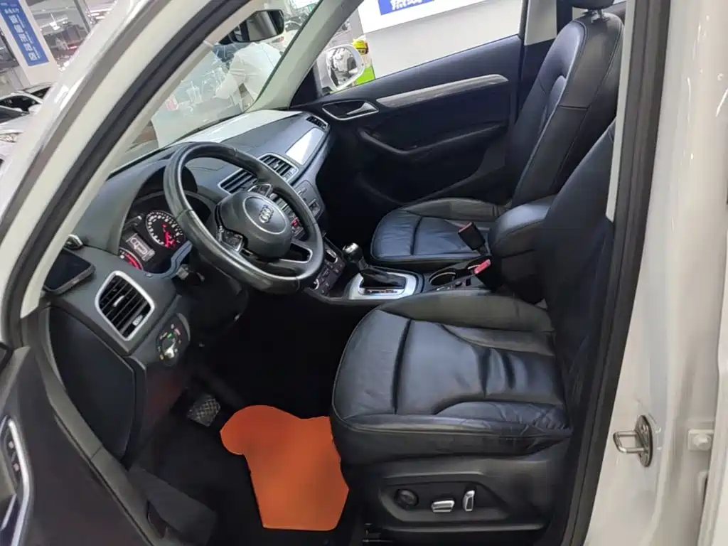 Audi Q3 — миниатюра 15