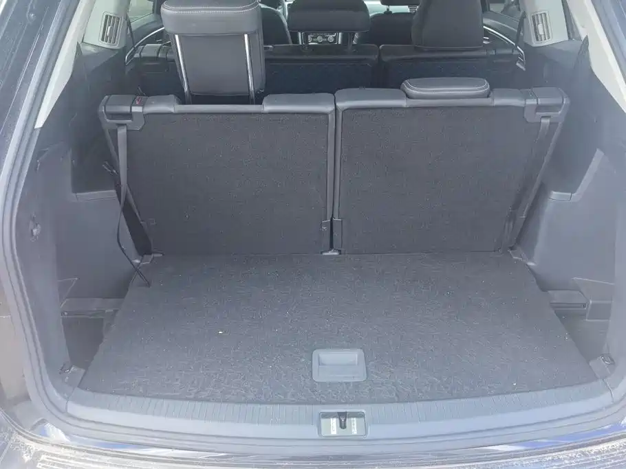 Volkswagen Teramont — миниатюра 4