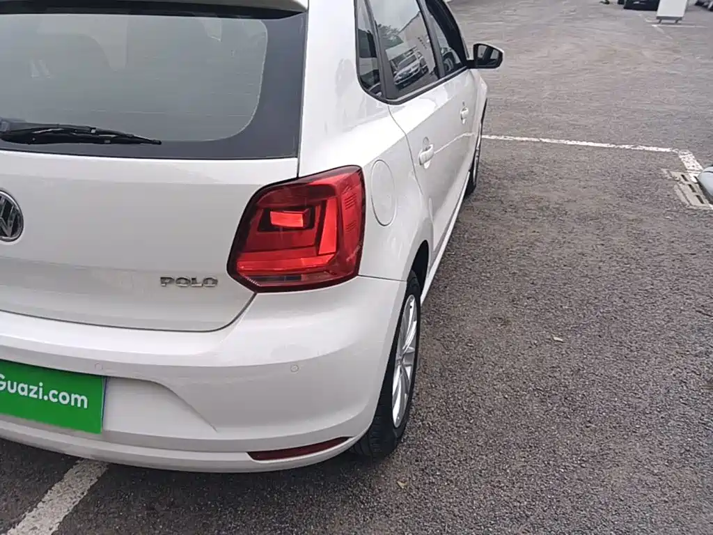 Volkswagen Polo — миниатюра 8