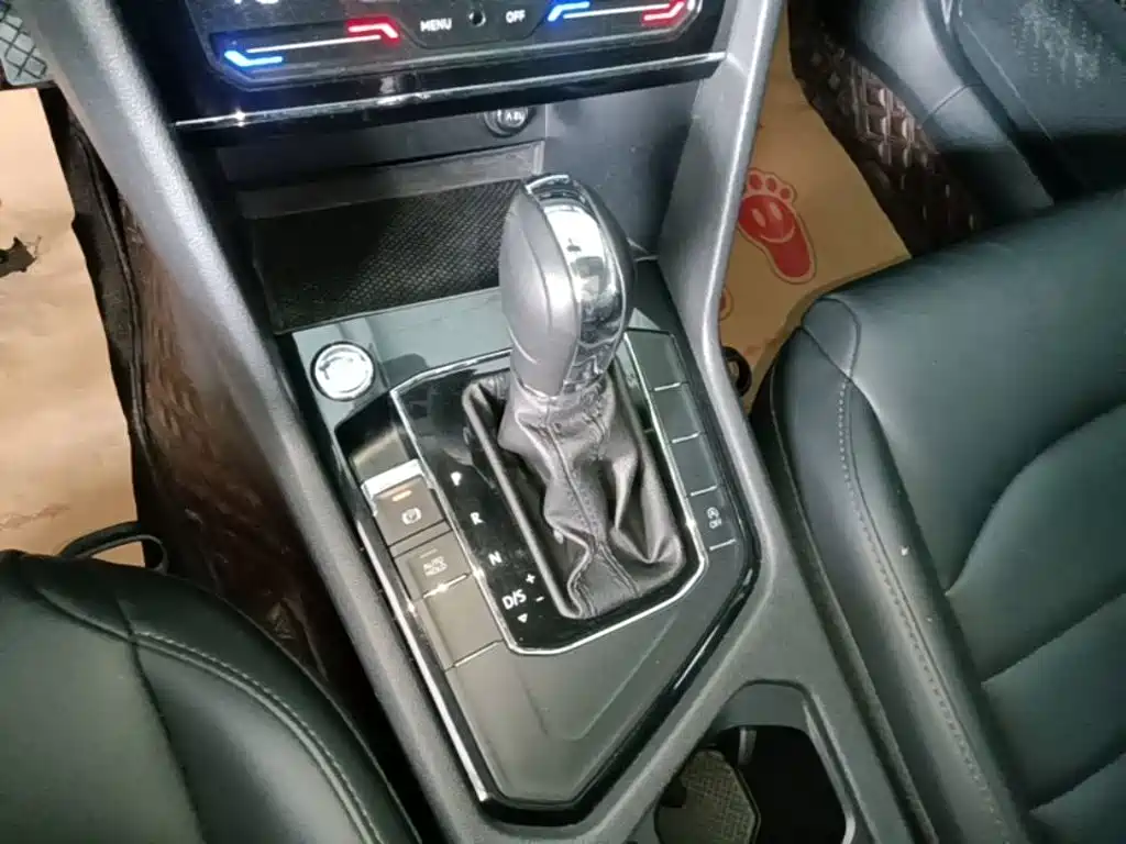 Volkswagen Tharu — миниатюра 14