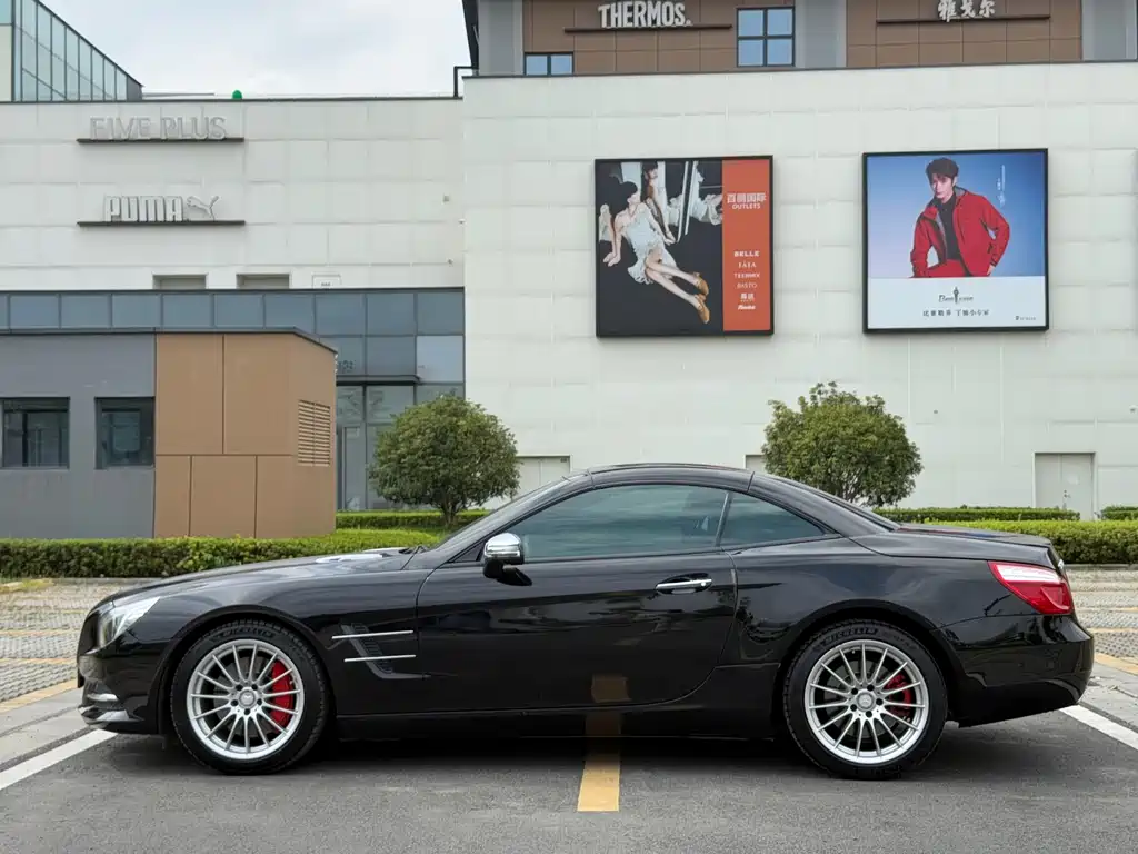 Mercedes-Benz SL-Class — миниатюра 9