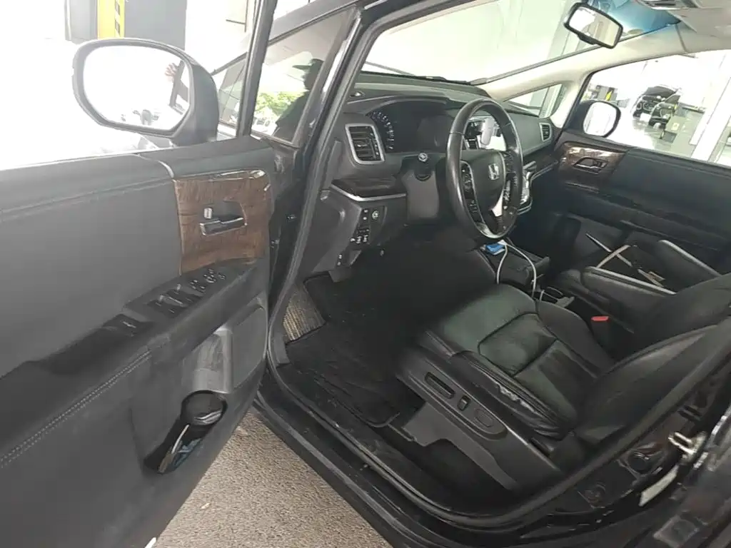 Honda Odyssey — миниатюра 21