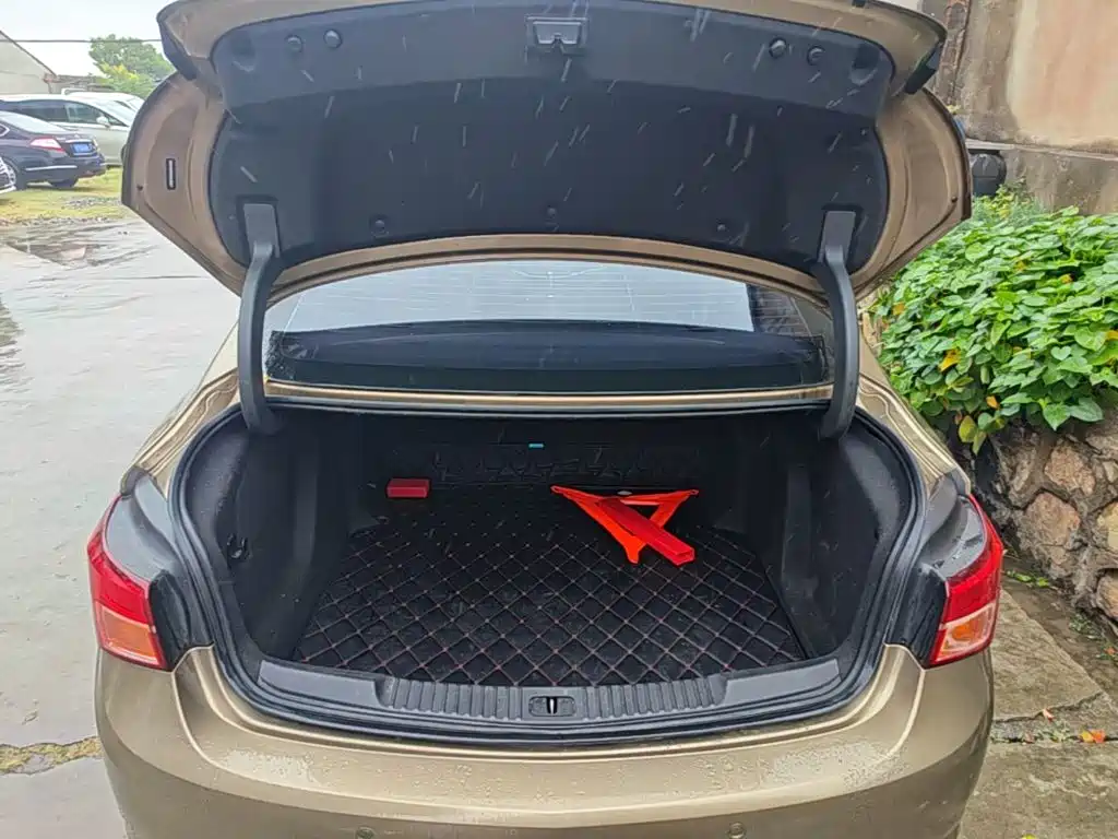 Buick Verano — миниатюра 19