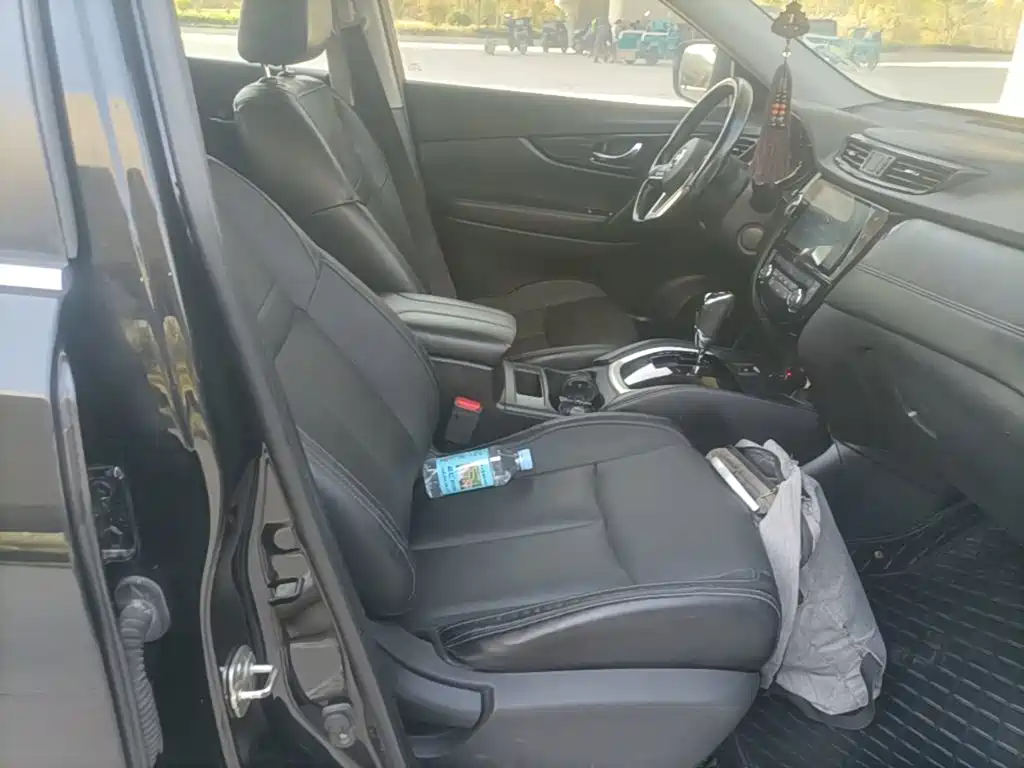 Nissan X-Trail — миниатюра 25
