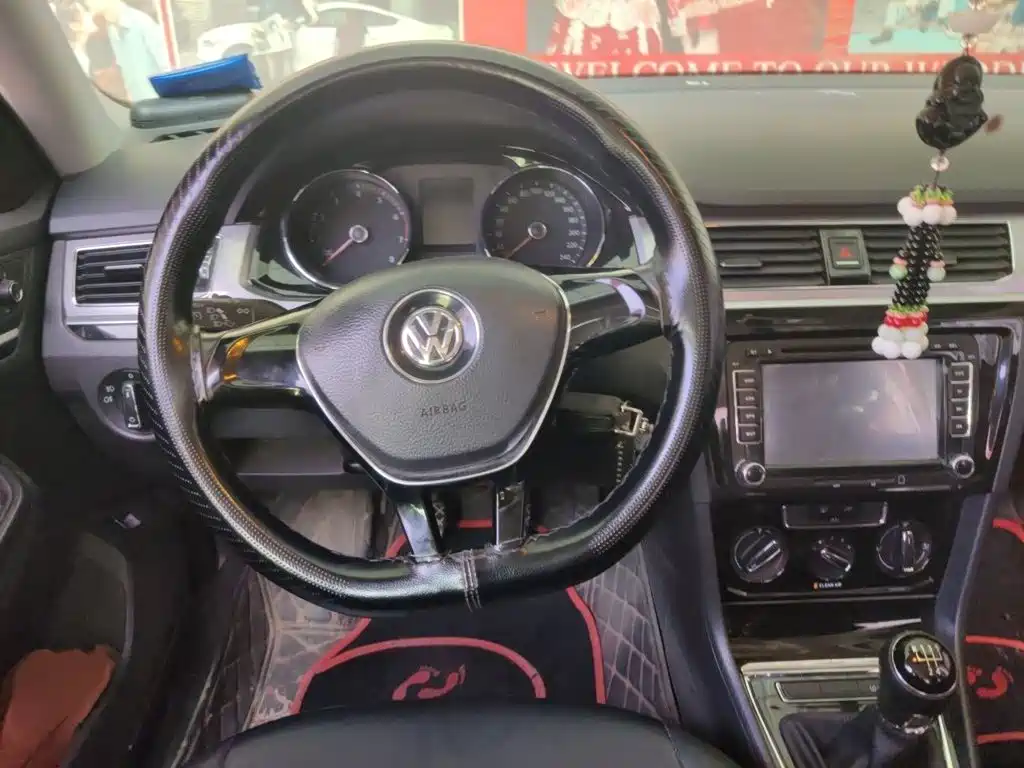 Volkswagen Bora — миниатюра 3
