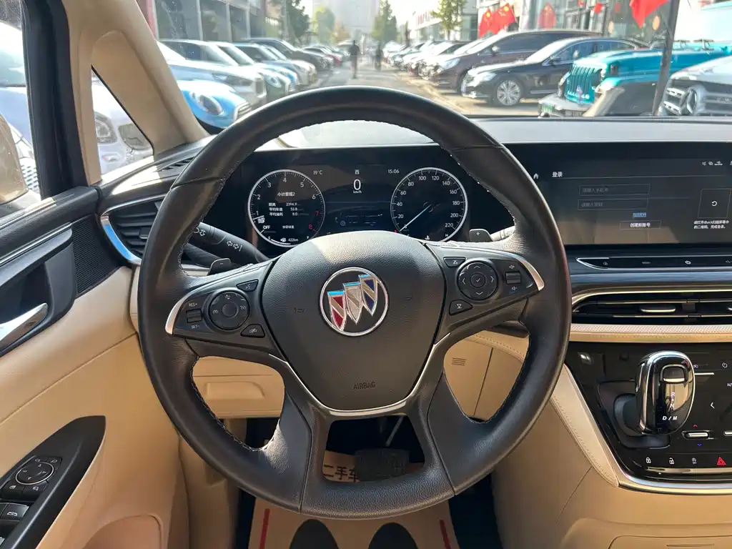 Buick GL8 — миниатюра 11