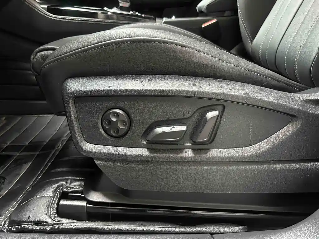 Audi Q5L 2022 45T Luxury