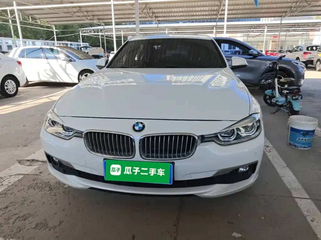 BMW 3 Series — миниатюра 3