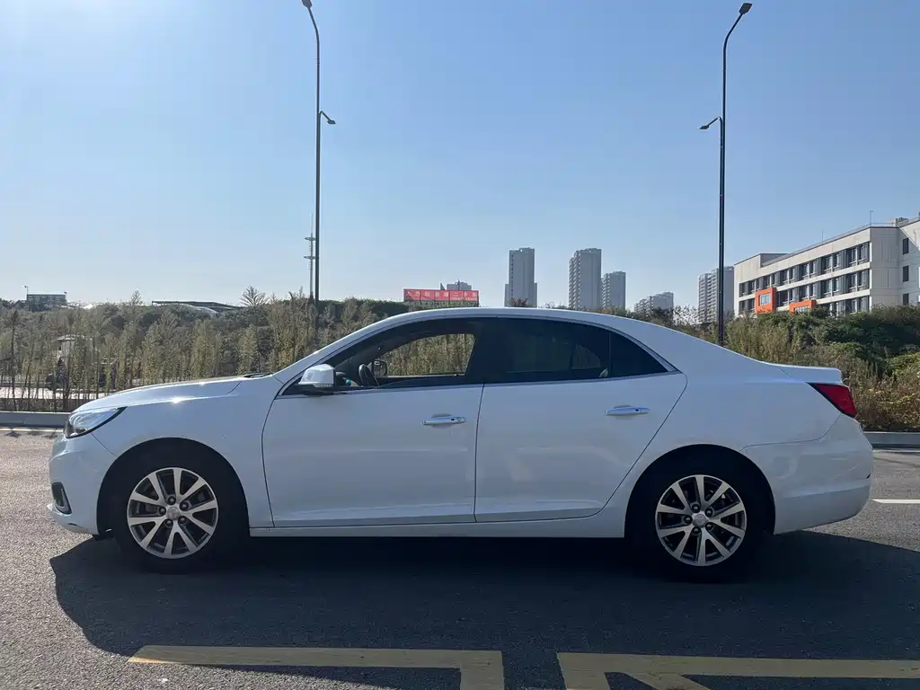 Chevrolet Malibu — миниатюра 3