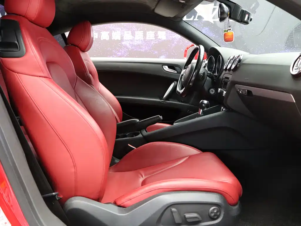 Audi TT — миниатюра 13