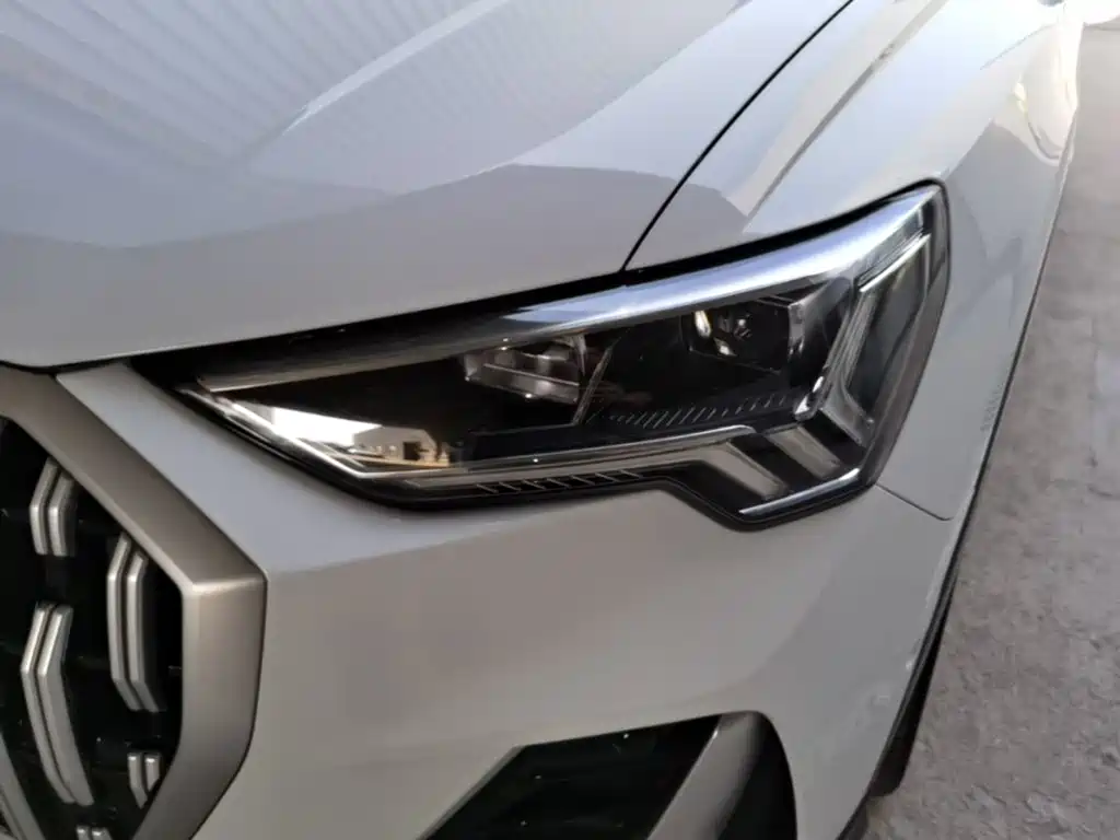 Audi Q3 — миниатюра 24