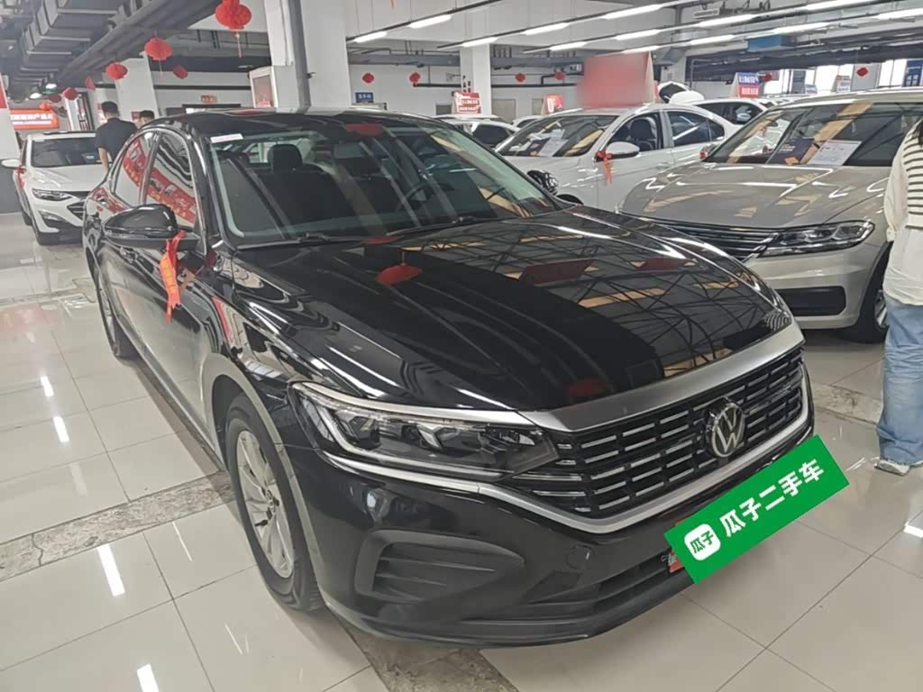 Volkswagen Passat 1.4 л 2025 г. Чёрный, пробег 46600 км