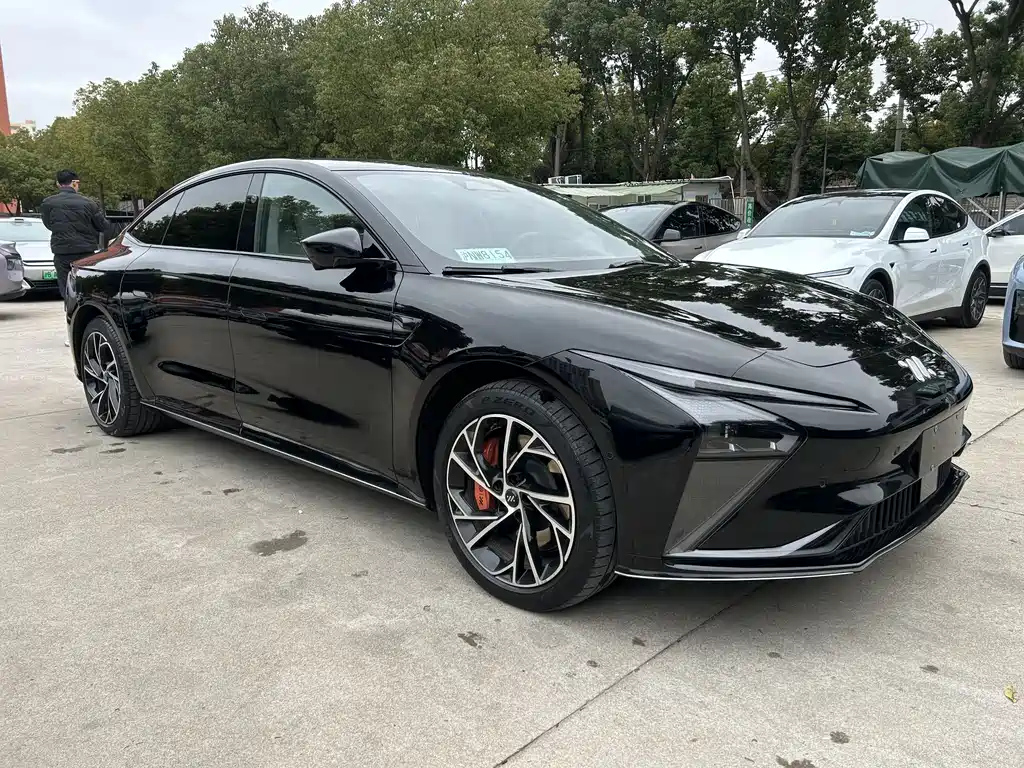 ZHIJI AUTOMOBILE ZHIJI L7