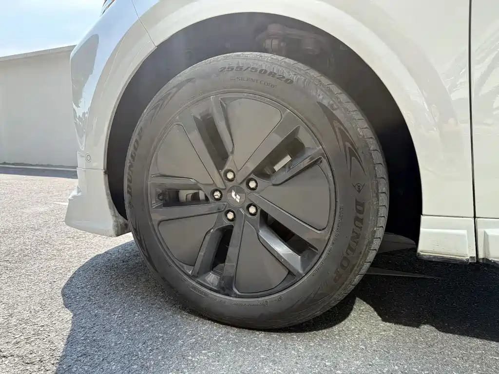 Li Auto Li L6 — миниатюра 7