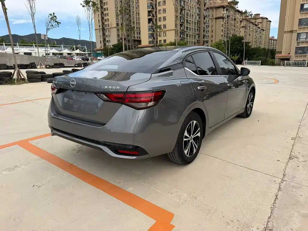 Nissan Sylphy — миниатюра 5