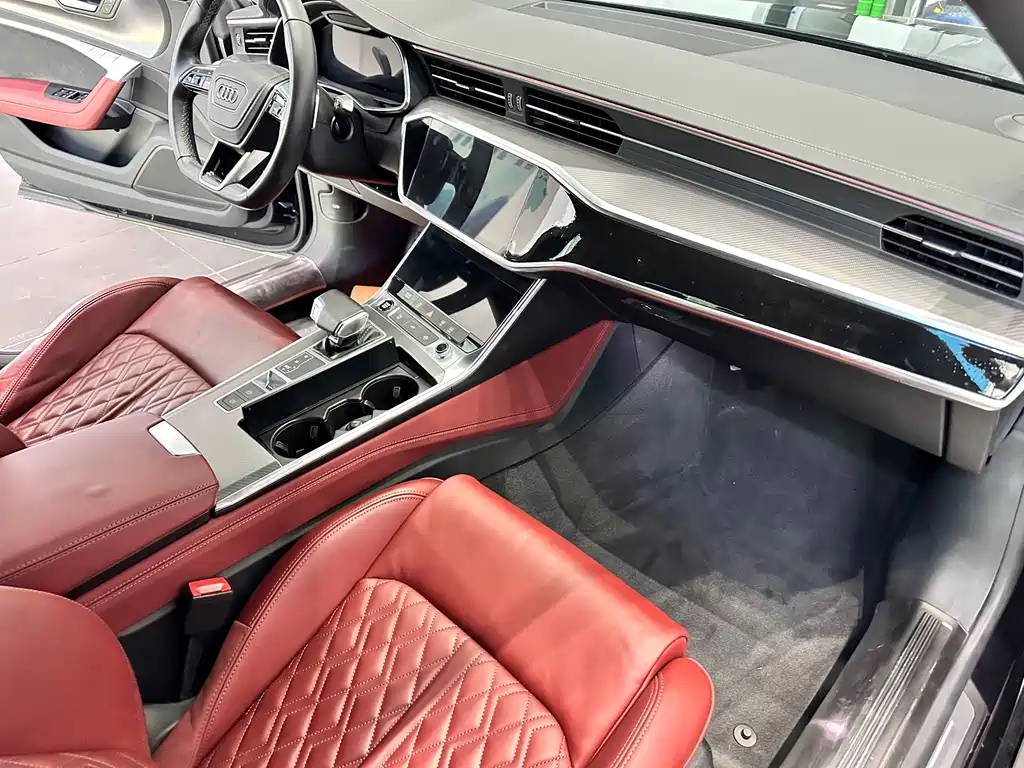 Audi A7L — фотографии объявления, Фото 11