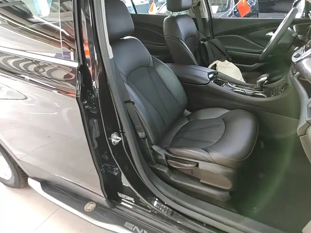 Buick Envision Plus — миниатюра 25